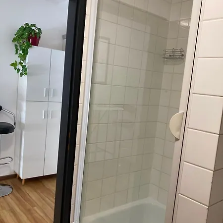 Linz Downtown Hideaway Apartment *